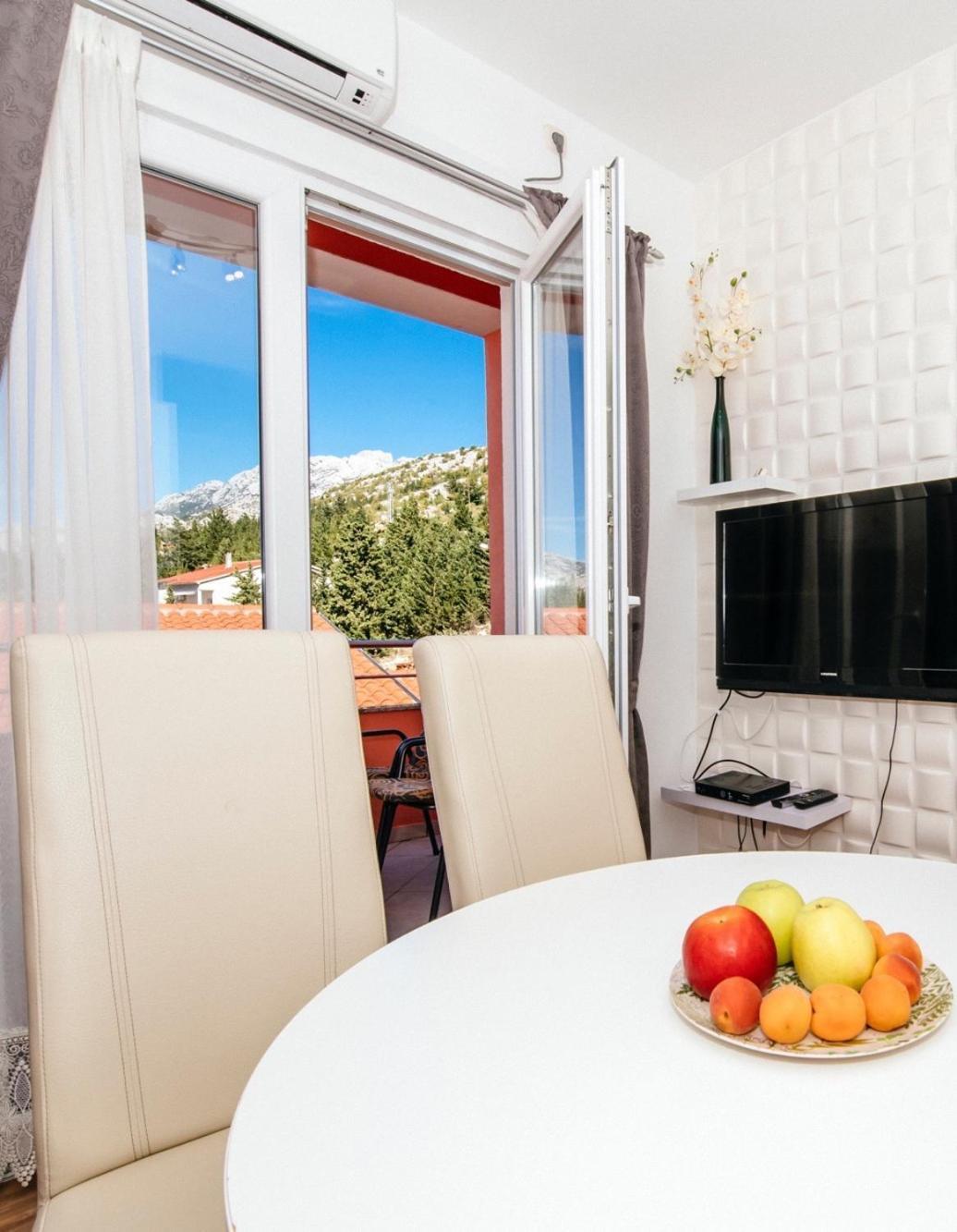 Apartments By The Sea Starigrad, Paklenica - 16421 Habitación foto